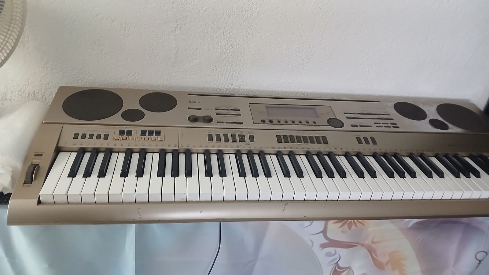 Casio AT-5 Oriëntaals Keyboard - Zo goed als nieuw, Ophalen, Casio, Midi-aansluiting, 61 toetsen