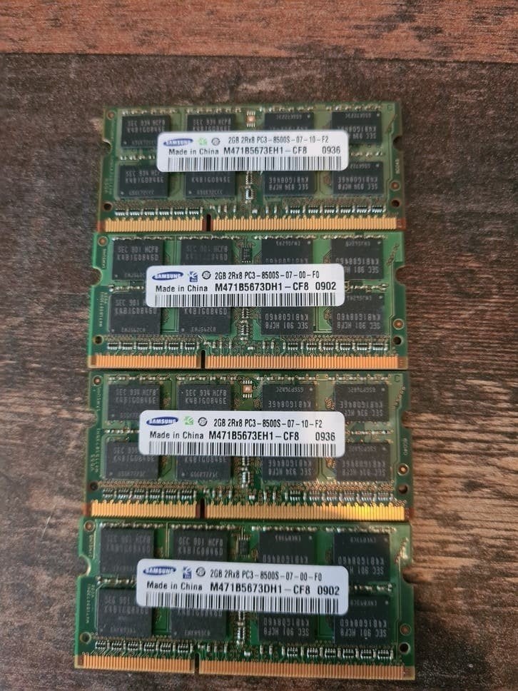 Samsung 2GB DDR3 RAM Geheugenmodule, Computers en Software, RAM geheugen, Gebruikt, DDR3, Ophalen of Verzenden, 2 GB