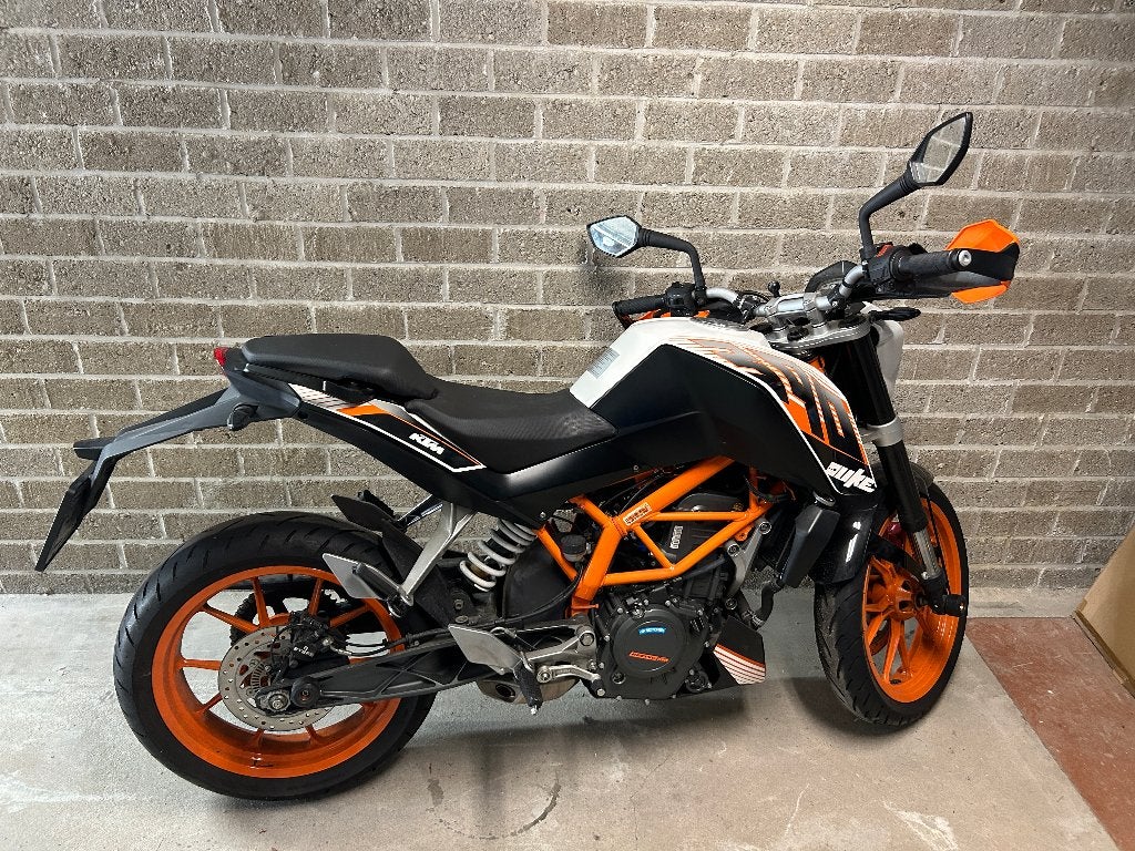 KTM Duke 390 ABS - Perfecte A2 motorfiets, Motoren, Motoren | KTM, Gebruikt, Particulier, 373 cc, Meer dan 35 kW