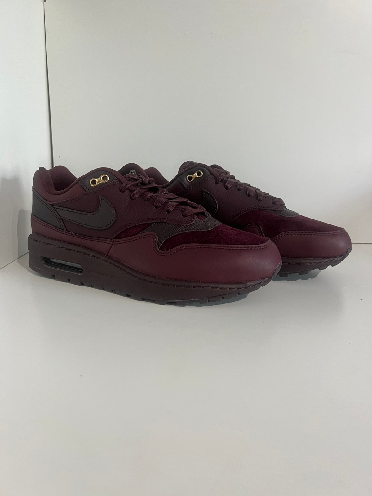 Nike Air Max 1 Burgundy Crush (W), ., Nieuw, Ophalen of Verzenden, Sneakers of Gympen