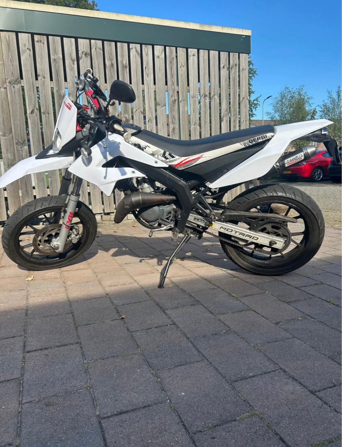 Derbi senda SM X-Treme drd 50 (70cc), Ophalen, 6 versnellingen, Maximaal 45 km/u, 73 cc