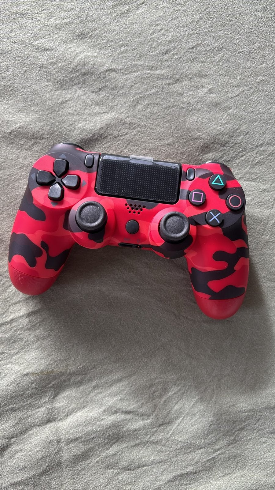 Nieuwe PlayStation 4 Controller - Rood Camouflage, Spelcomputers en Games, Ophalen, Nieuw