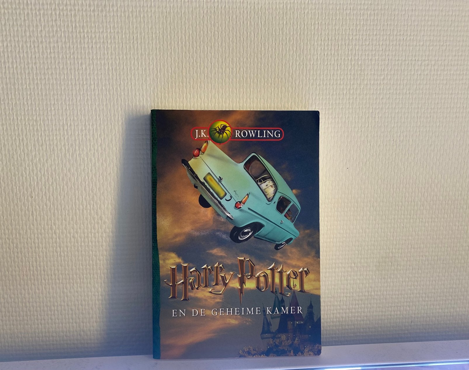 Boek Harry Potter en de geheime kamer, Ophalen of Verzenden, Gelezen