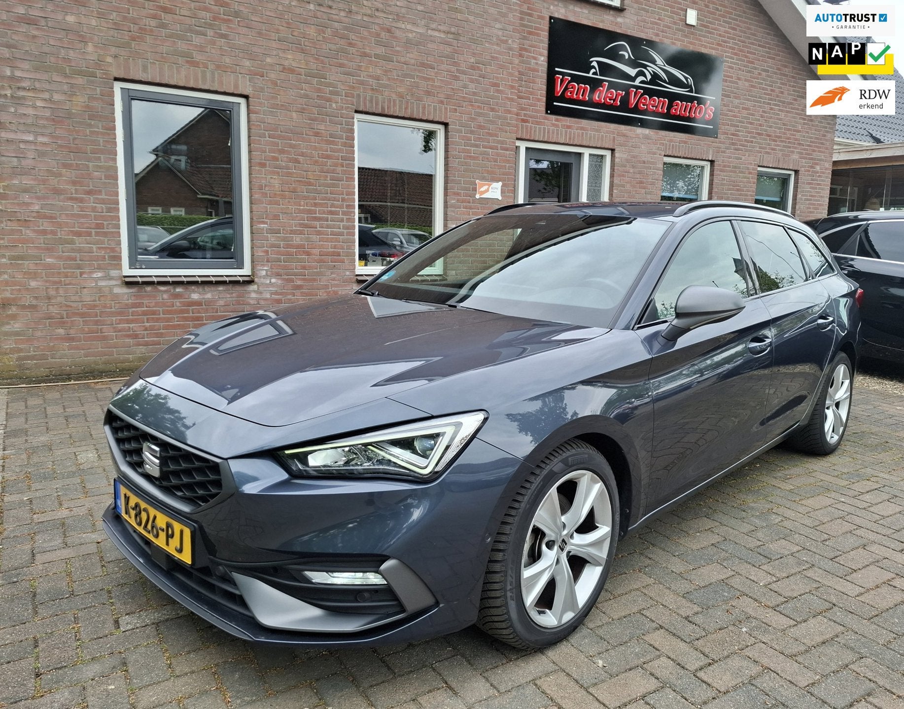 Seat Leon Sportstourer 1.5 eTSI FR Launch Edition. 1ste eige, Auto's, Stof, 4 cilinders, Leon, Origineel Nederlands