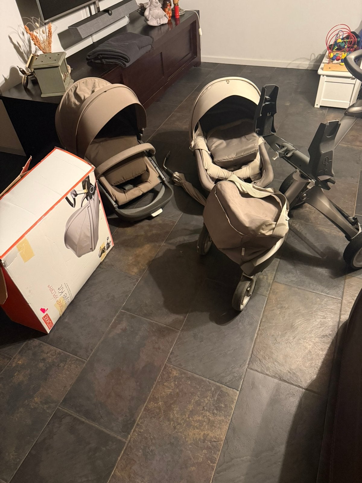 Stokke Xplory V6 Combiwagen - Beige met Accessoires, Gebruikt, Combiwagen, Met reiswieg, Ophalen