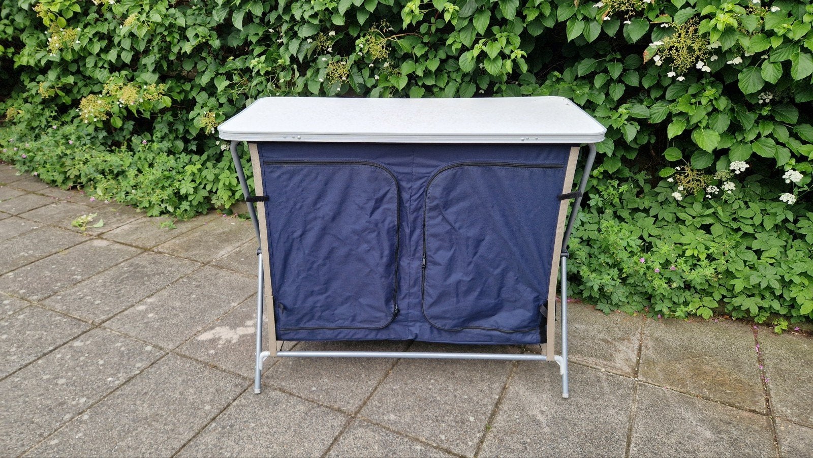 Buitenkeuken- campingkast - makkelijk inklapbaar, Caravans en Kamperen, Kampeermeubelen, Gebruikt, Campingkast, Ophalen