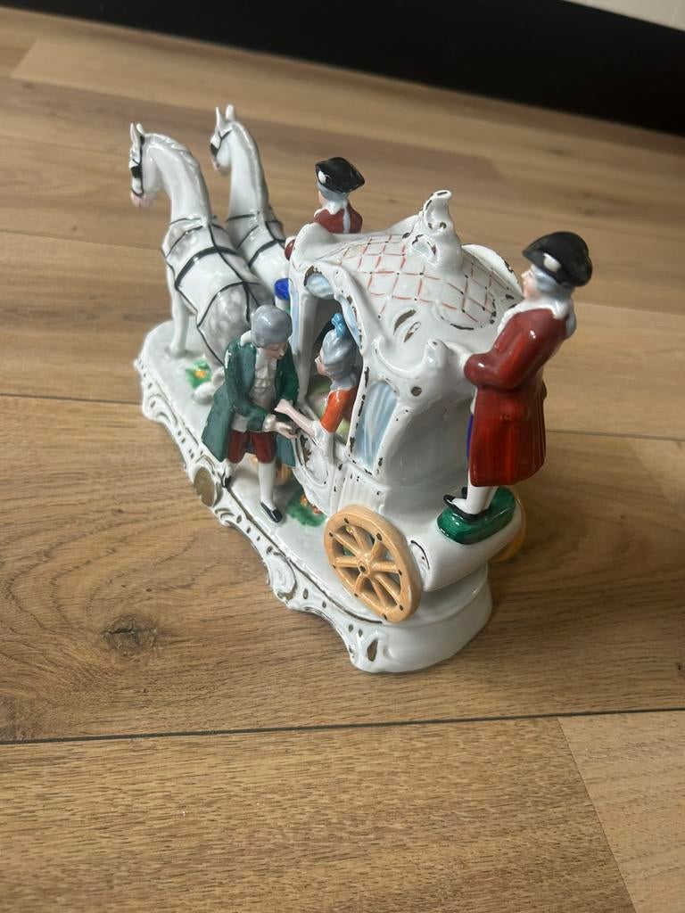 Porseinen koets, Ophalen of Verzenden, Zo goed als nieuw