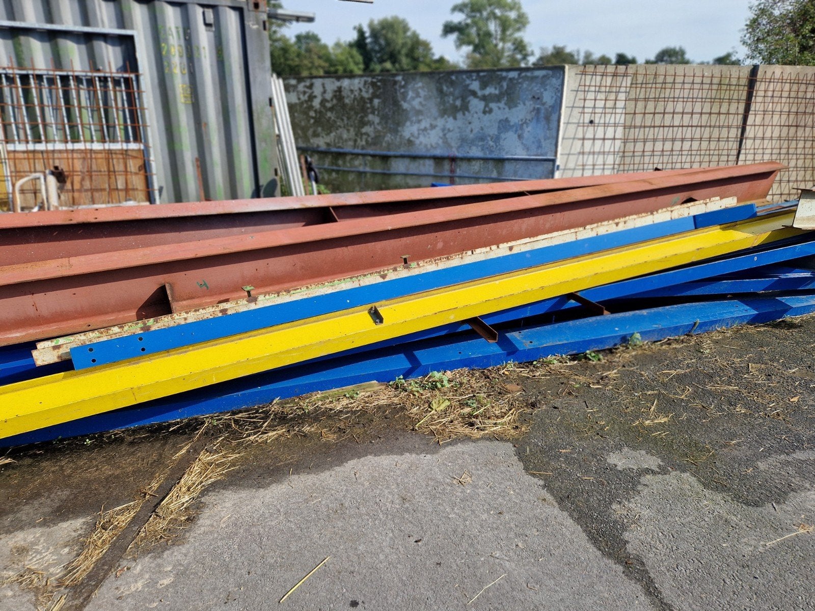 2 H-balken 6 meter lang, 33 cm hoog, Ophalen of Verzenden, Zo goed als nieuw, IJzer