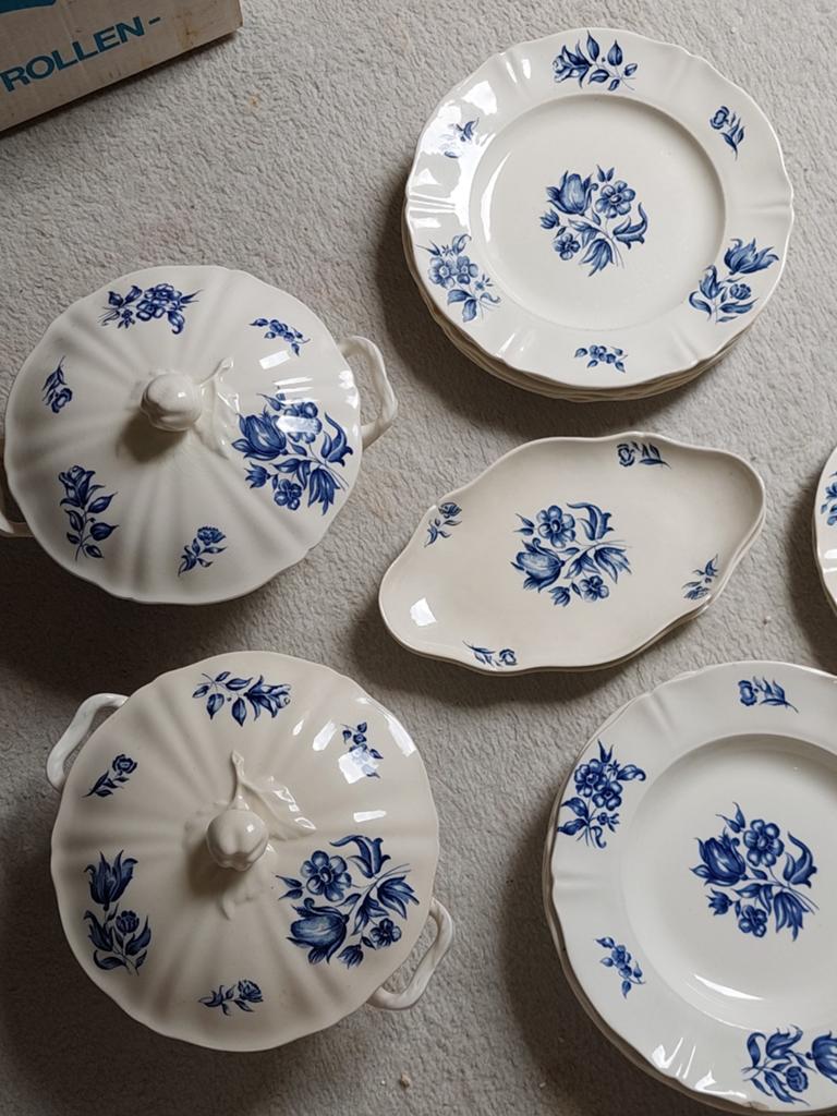 Petrus Regout&Co, bouquet bleu, los servies, Ophalen