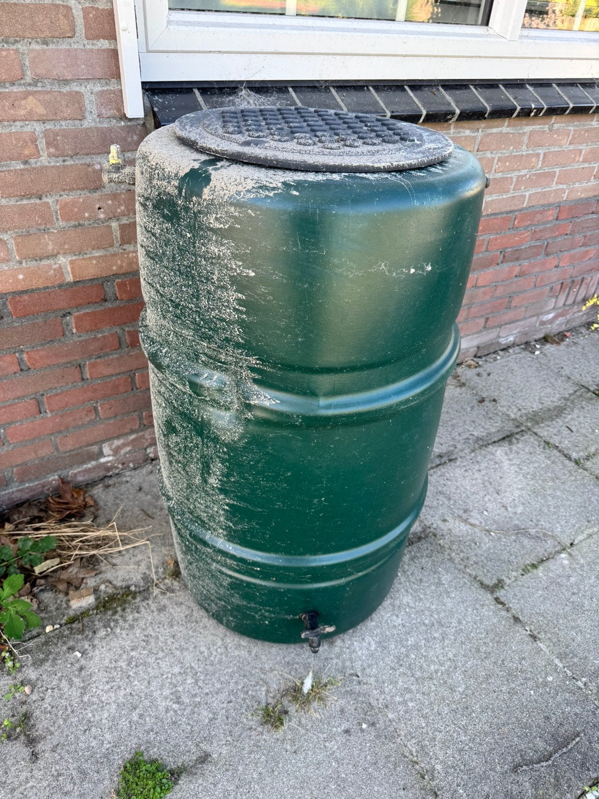 GRATIS regenton, Ophalen