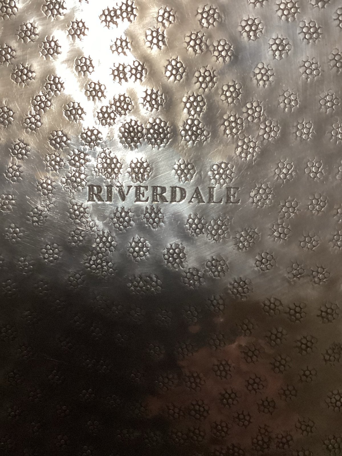Riverdale Schaal - Zilverkleurig Metaal op Voet, Op voet, Schaal, Rond, Ophalen of Verzenden