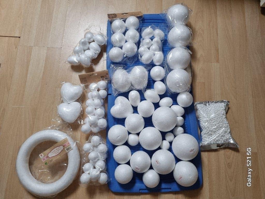 Piepschuimballen, eivorm, klein kegels, Hobby en Vrije tijd, Ophalen of Verzenden, Zo goed als nieuw, Overige materialen, Knutselmateriaal