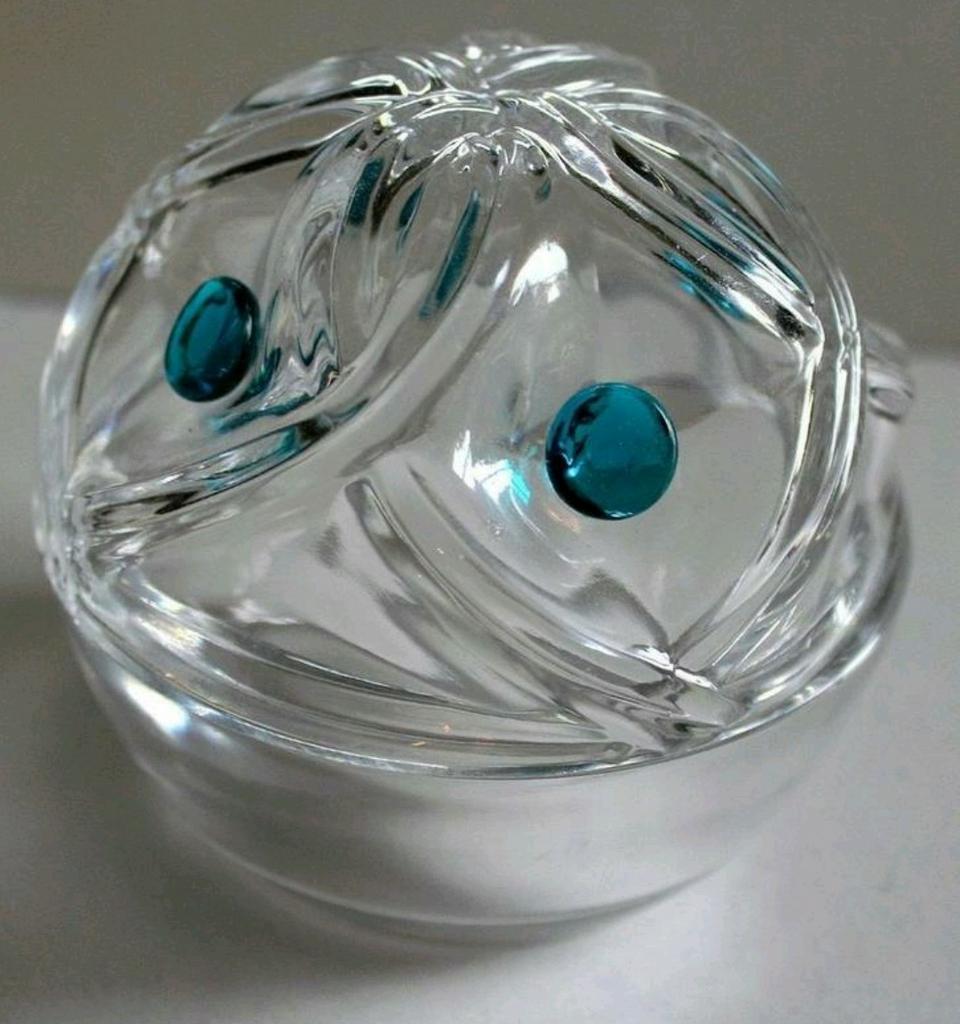 Lalique Floride Bonbonnière, Ophalen of Verzenden