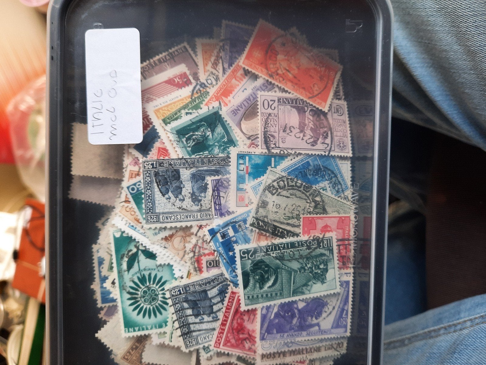 Doos vol met postzegels Italië, Verzenden, Buitenland
