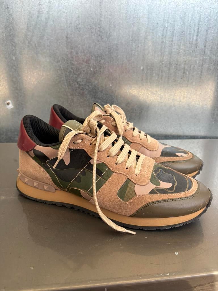 Valentino sneakers 41 studded rock runner rockrunner, Kleding | Dames, Schoenen, Ophalen of Verzenden, Zo goed als nieuw, Sneakers of Gympen