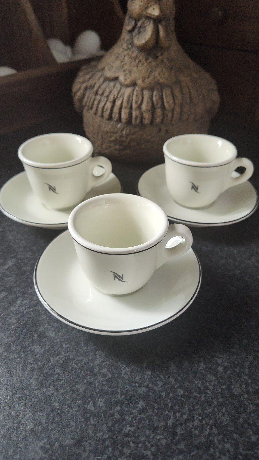 setje van 3 Nespresso tognana espresso kop en schotels, Ophalen of Verzenden, Zo goed als nieuw, Porselein, Kop en/of schotel