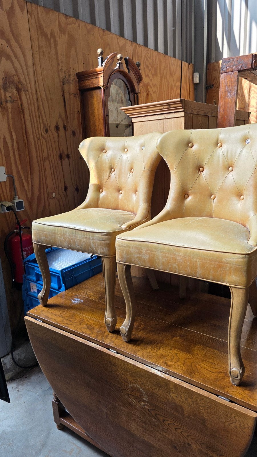 2 lederen stoelen  Riviëra Maison, Antiek en Kunst, Antiek | Meubels | Stoelen en Banken, Ophalen