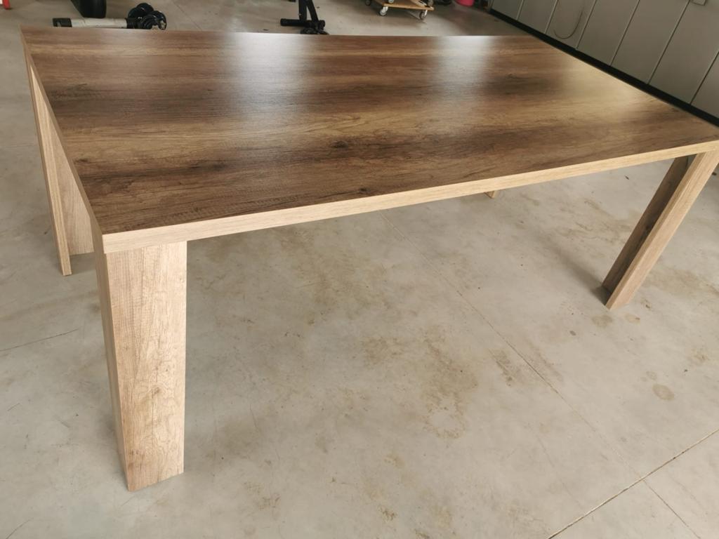 Houten eettafel, Huis en Inrichting, Tafels | Eettafels, Ophalen, 100 tot 150 cm, 200 cm of meer, Zo goed als nieuw