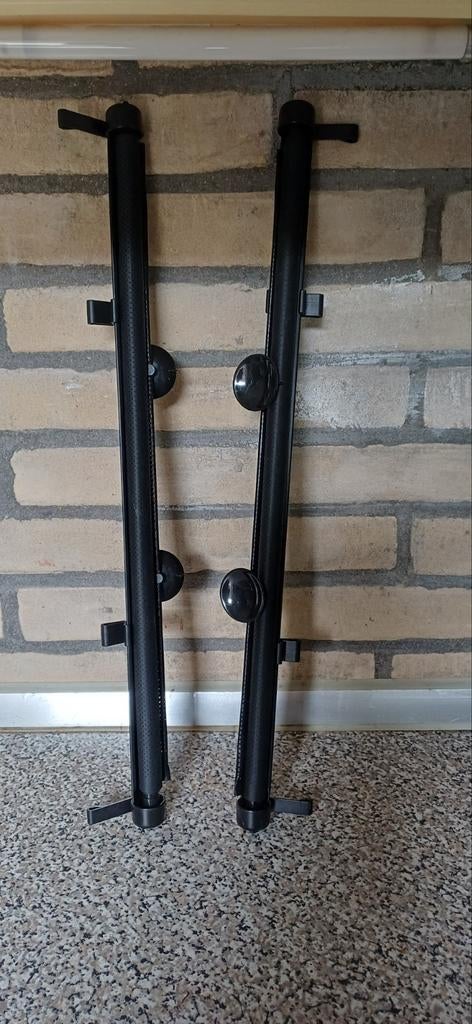 2 zonneschermen., Ophalen