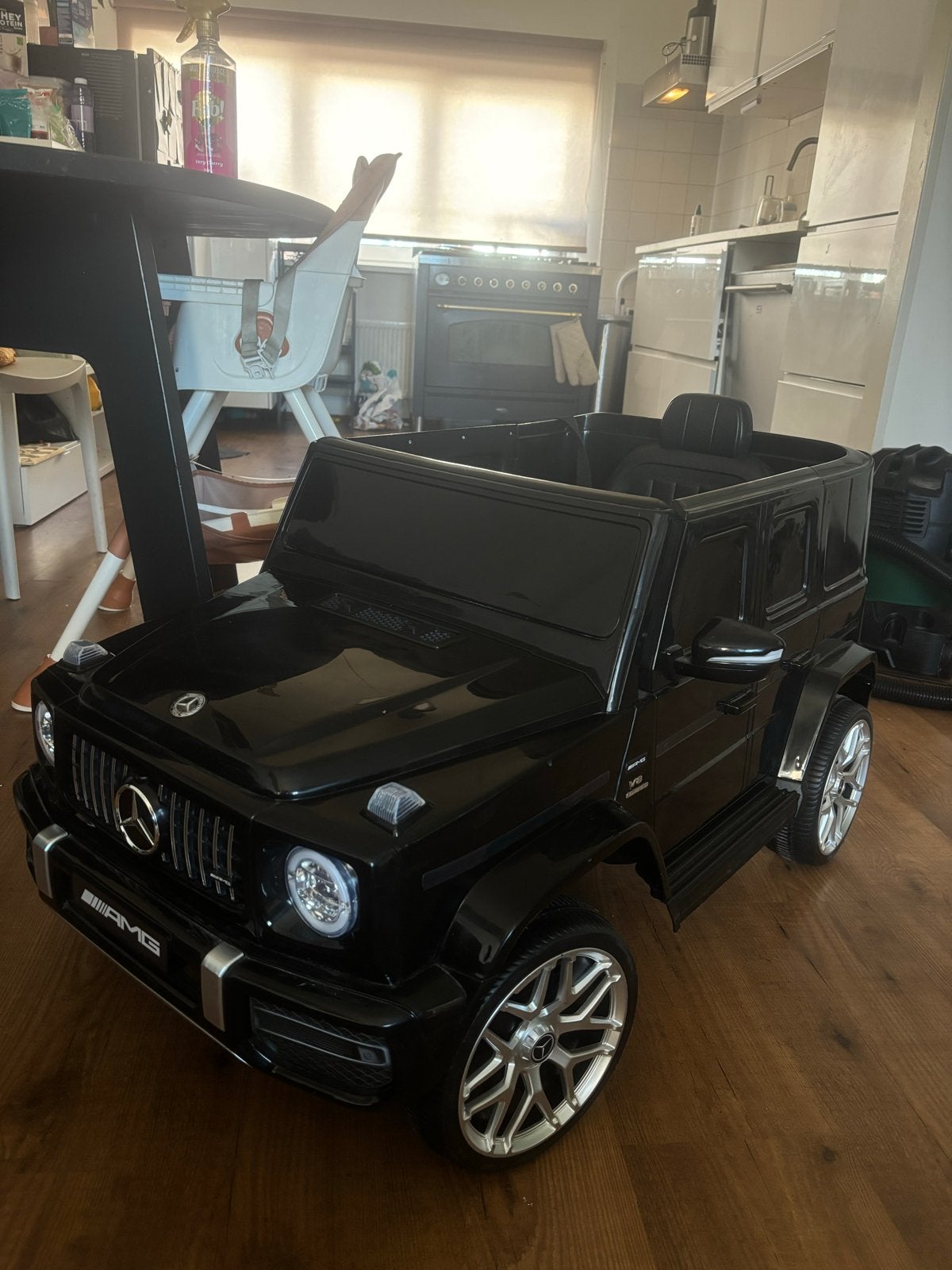Kinderauto Mercedes G63 met afstandsbediening en oplader, Ophalen, Zo goed als nieuw, Overige typen