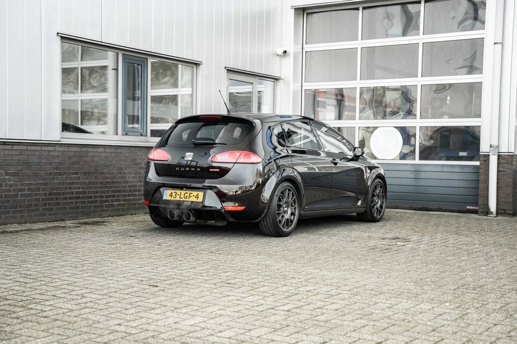 SEAT Leon 2.0 TFSI Cupra | 310 Limited Edition (bj 2010), Auto's, Seat, Voorwielaandrijving, Stof, Gebruikt, Zwart