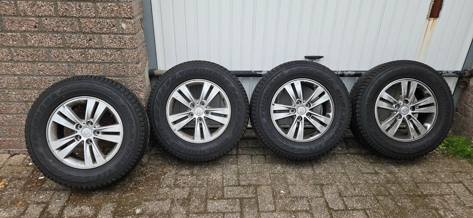 Kia Sportage velgen winter set, 16 inch, Banden en Velgen, Gebruikt, 215 mm
