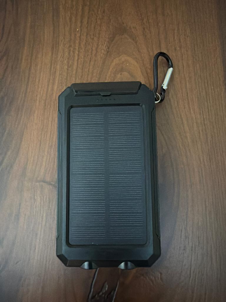 20000mAh Solar Powerbank met Zaklamp en Kompas, Ophalen, Zo goed als nieuw, Overige merken