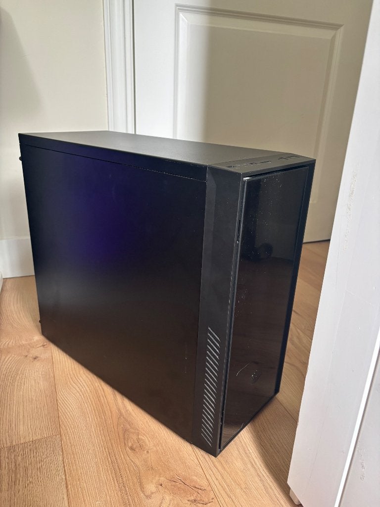 Desktop PC voor gamen of school, Computers en Software, Desktop Pc's, Ophalen, Gebruikt, Zelf gebouwde pc, Gaming