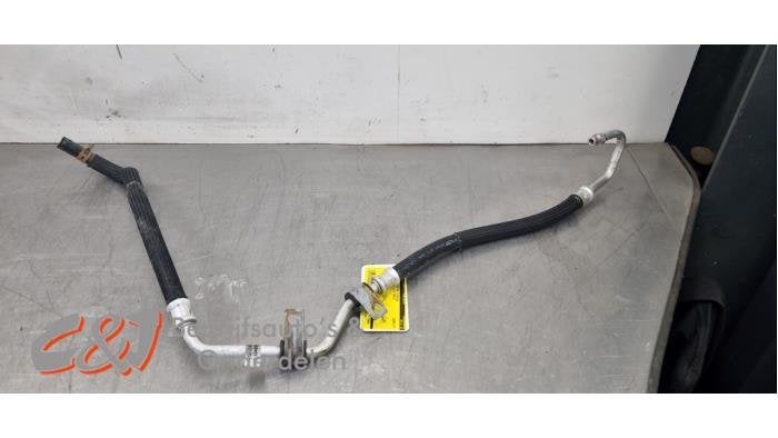 Stuurbekrachtiging Leiding van een Renault Trafic, Gebruikt, -, Renault, -