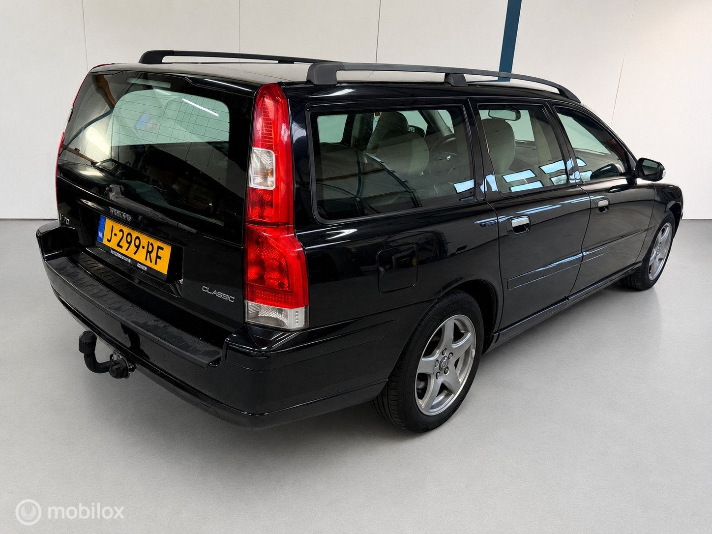 Volvo V70 2.4 Edition Classic 170PK, Auto's, Voorwielaandrijving, Zwart, 1470 kg, Electronic Stability Program (ESP)
