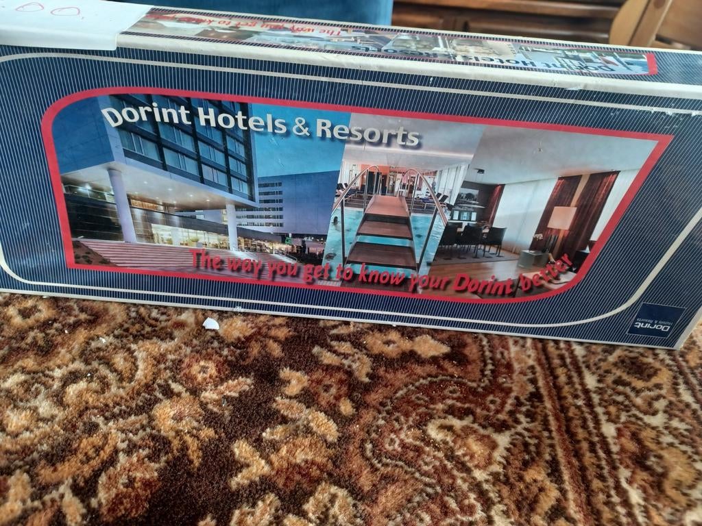 Te koop dorint hotels& resorts, Ophalen of Verzenden, Gebruikt, Overige typen