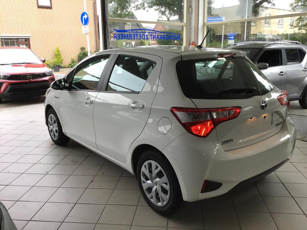 Toyota Yaris 1.5 Hyb. Y20 Excl Ed (bj 2020, automaat), 1497 cc, Euro 6, 4 cilinders, Navigatiesysteem