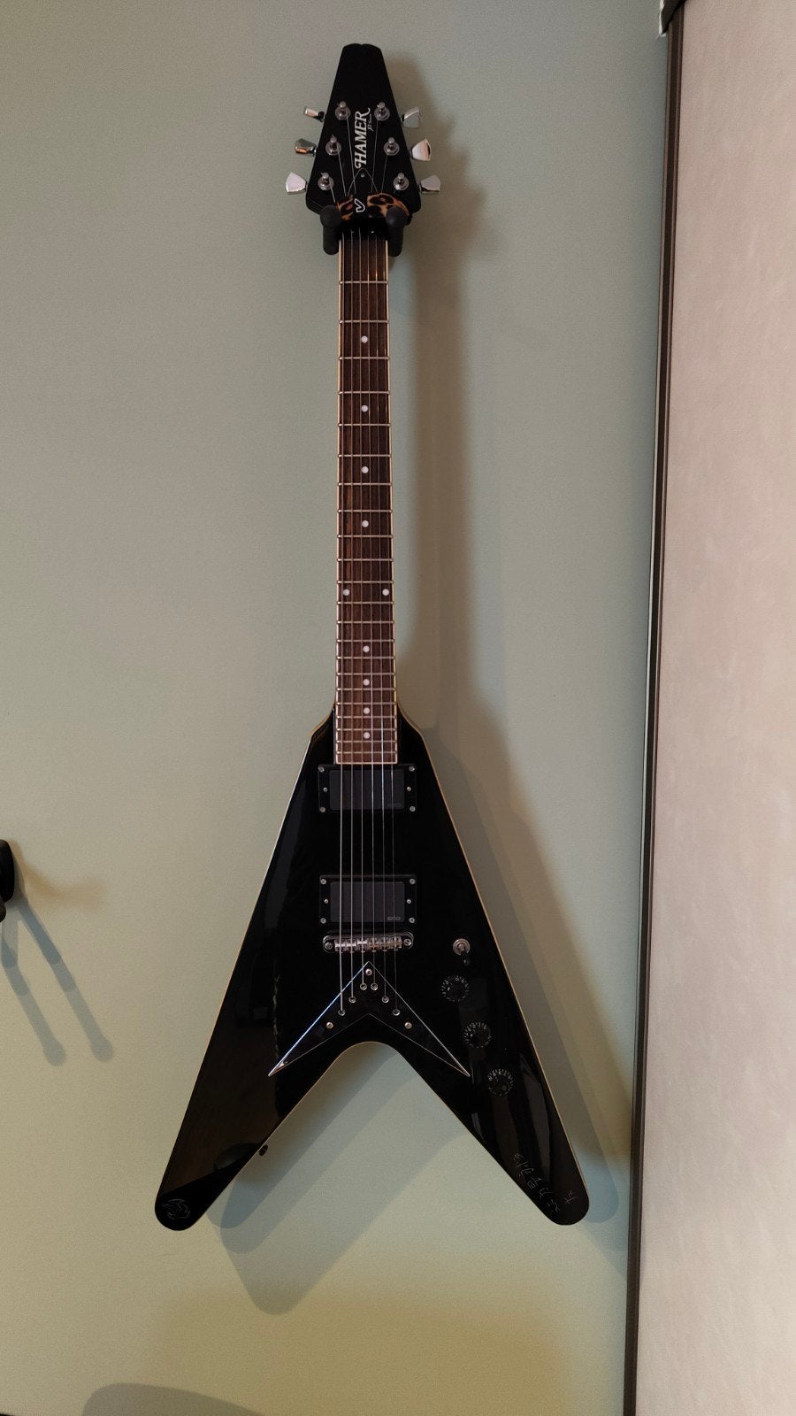 Hamer flying v met emg 81/85, Ophalen, Solid body, Overige merken