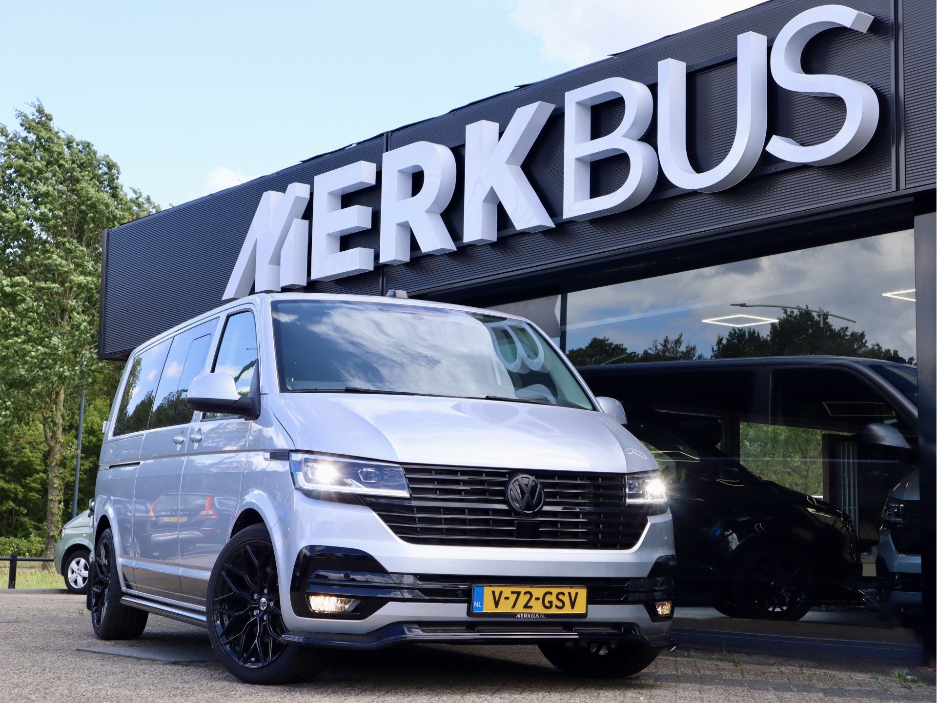 Volkswagen Transporter 2.0 TDI DSG BULLI DUBBELE CABINE 2X S, Auto's, Gebruikt, Euro 6, 4 cilinders, Volkswagen