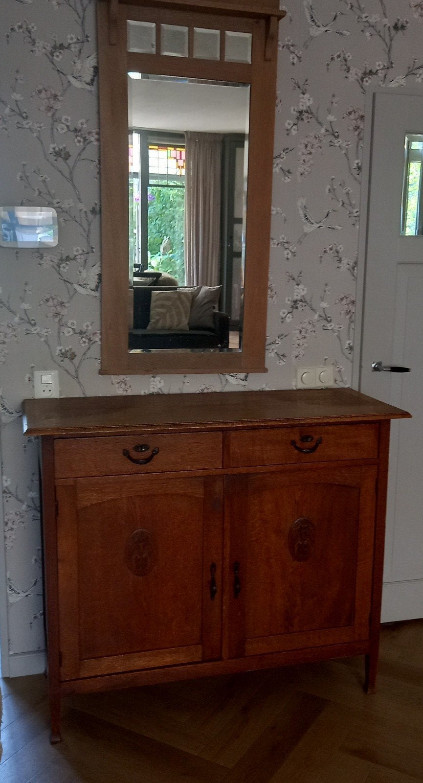 Antiek eiken dressoir met 2 lades en 2 deuren, Antiek en Kunst, Ophalen