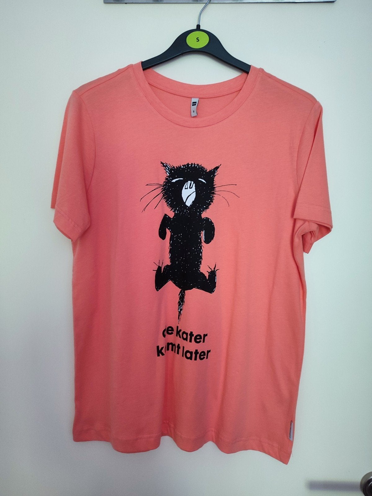 Nieuw Oranje T-shirt Siepie 'De kater komt later' Maat S, Nieuw, Oranje, Ophalen of Verzenden, Korte mouw