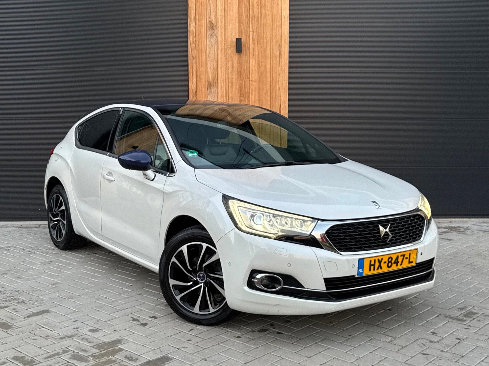 DS 4 1.6 BlueHDi 120PK Business (bj 2016) Euro6|Clima|Two-To, Auto's, DS, Voorwielaandrijving, 4 cilinders, Automatische klimaatregeling
