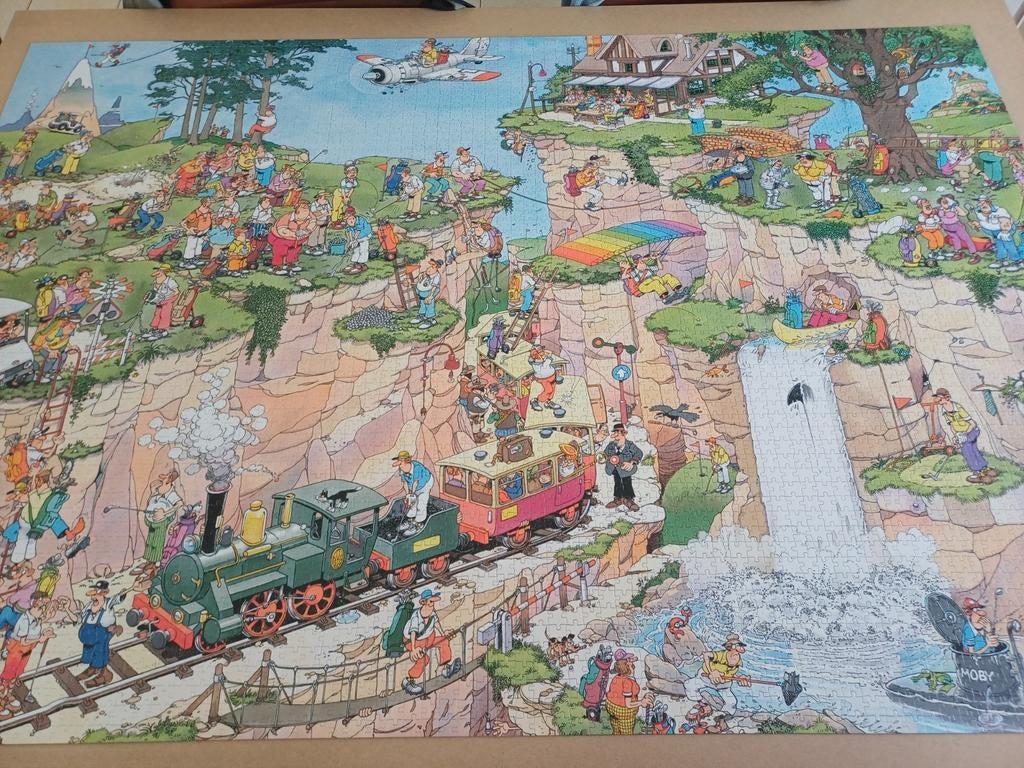 Jan van Haasteren De Golfbaan 5000 stukjes legpuzzel, Hobby en Vrije tijd, Denksport en Puzzels, Zo goed als nieuw, Legpuzzel