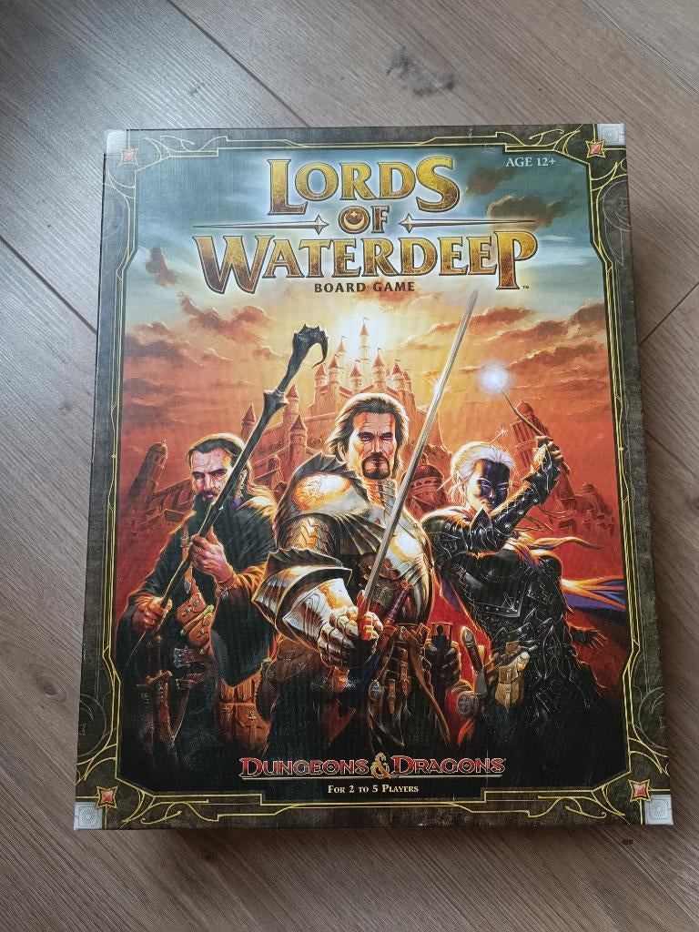 Dungeons & Dragons Lords of Waterdeep, Vijf spelers of meer, Ophalen, Zo goed als nieuw, Wizards of the Coast