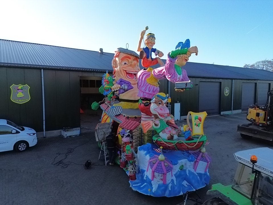 Carnavalswagen in nette staat!, Ophalen, Gebruikt