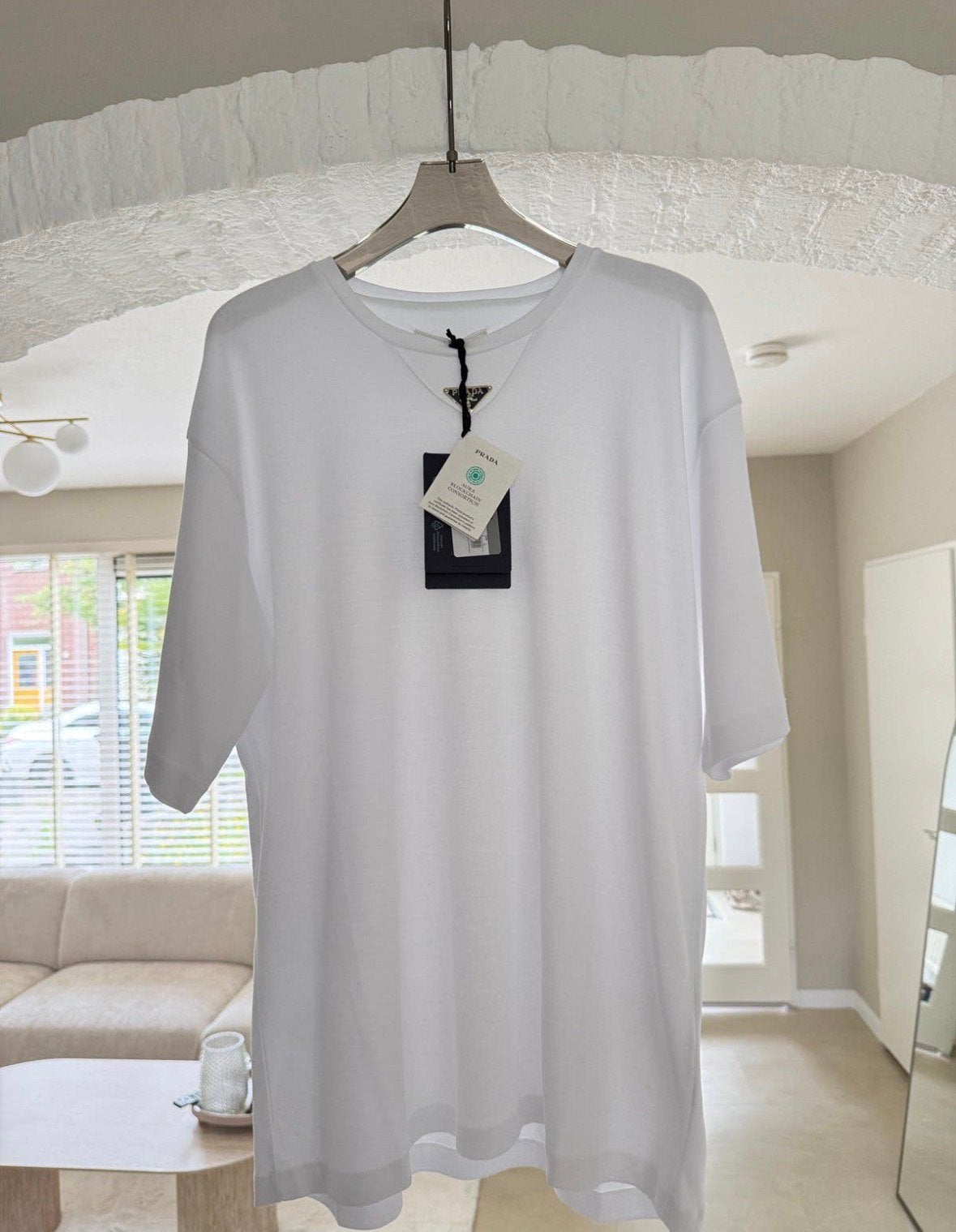 PRADA T-SHİRT VERKOCHT, Ophalen of Verzenden, Nieuw, Maat 52/54 (L), Wit