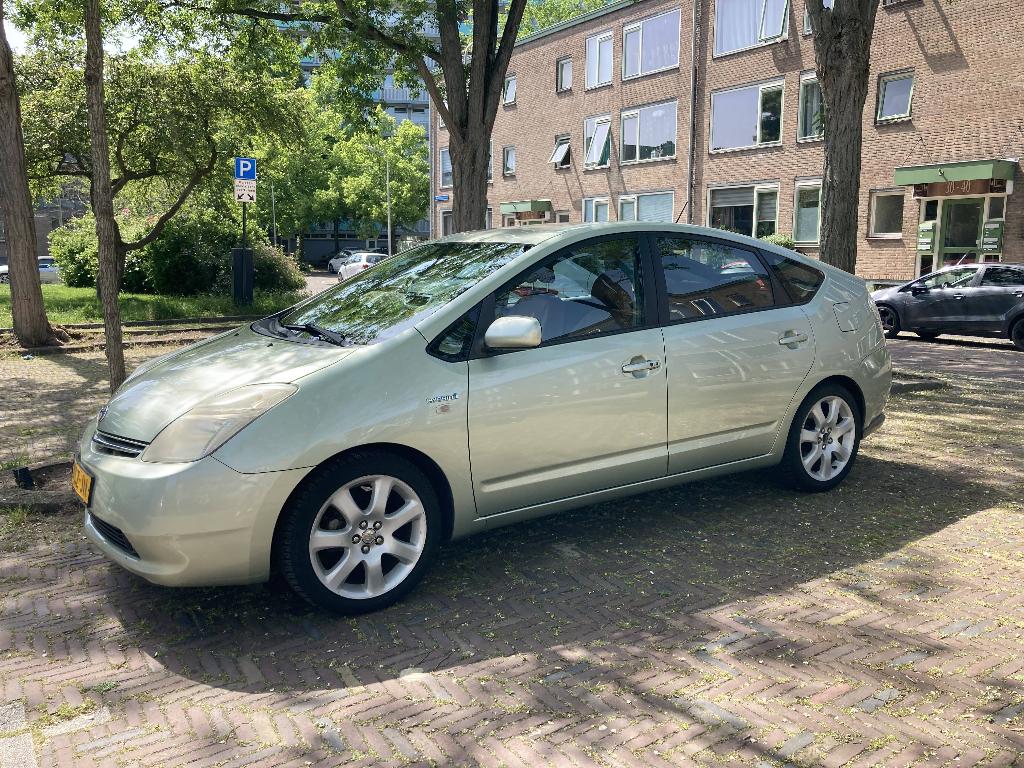 Toyota Prius 1.5 HSD 2006 Groen 170k 1 jaar apk RUILEN, Auto's, 1497 cc, Euro 6, 4 cilinders, 23 km/l