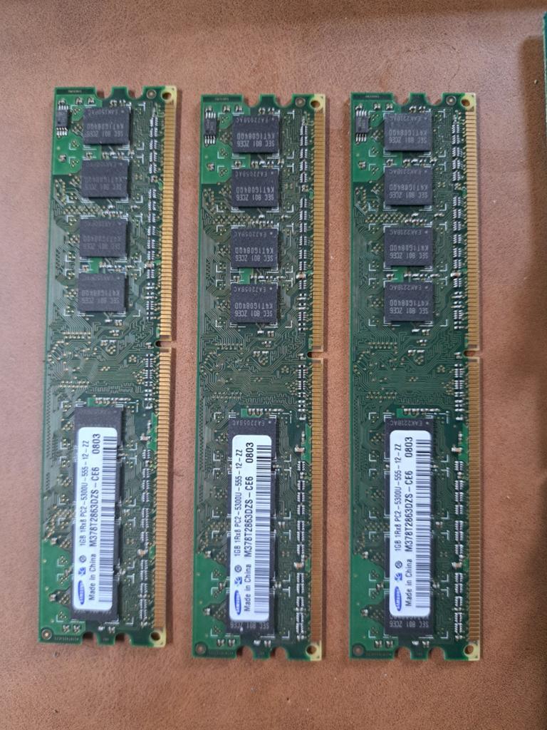 3 Ramkaarten, Vintage IBM printplaat en MSI laptop, Ophalen of Verzenden