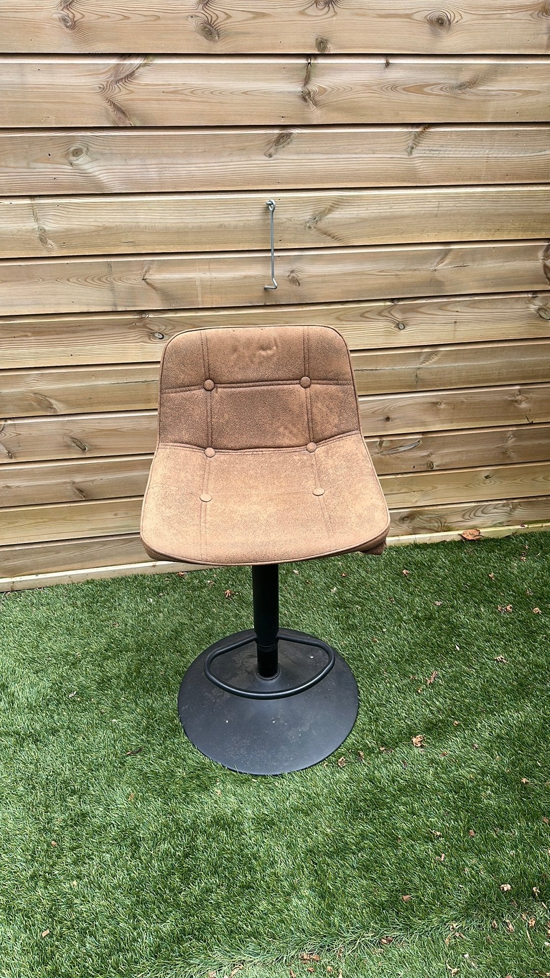 Bar kruk, Huis en Inrichting, Barkrukken, 1 kruk, Ophalen of Verzenden, Zo goed als nieuw, 60 tot 90 cm