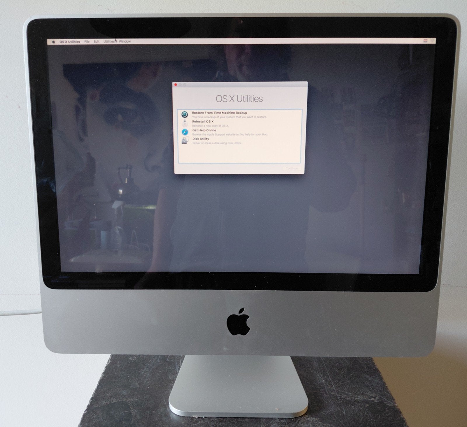 Apple iMac A1224 - 20 inch, 2.4 GHz, 1GB RAM, 250GB HDD, Computers en Software, Apple Desktops, Gebruikt, 20 inch, HDD, IMac