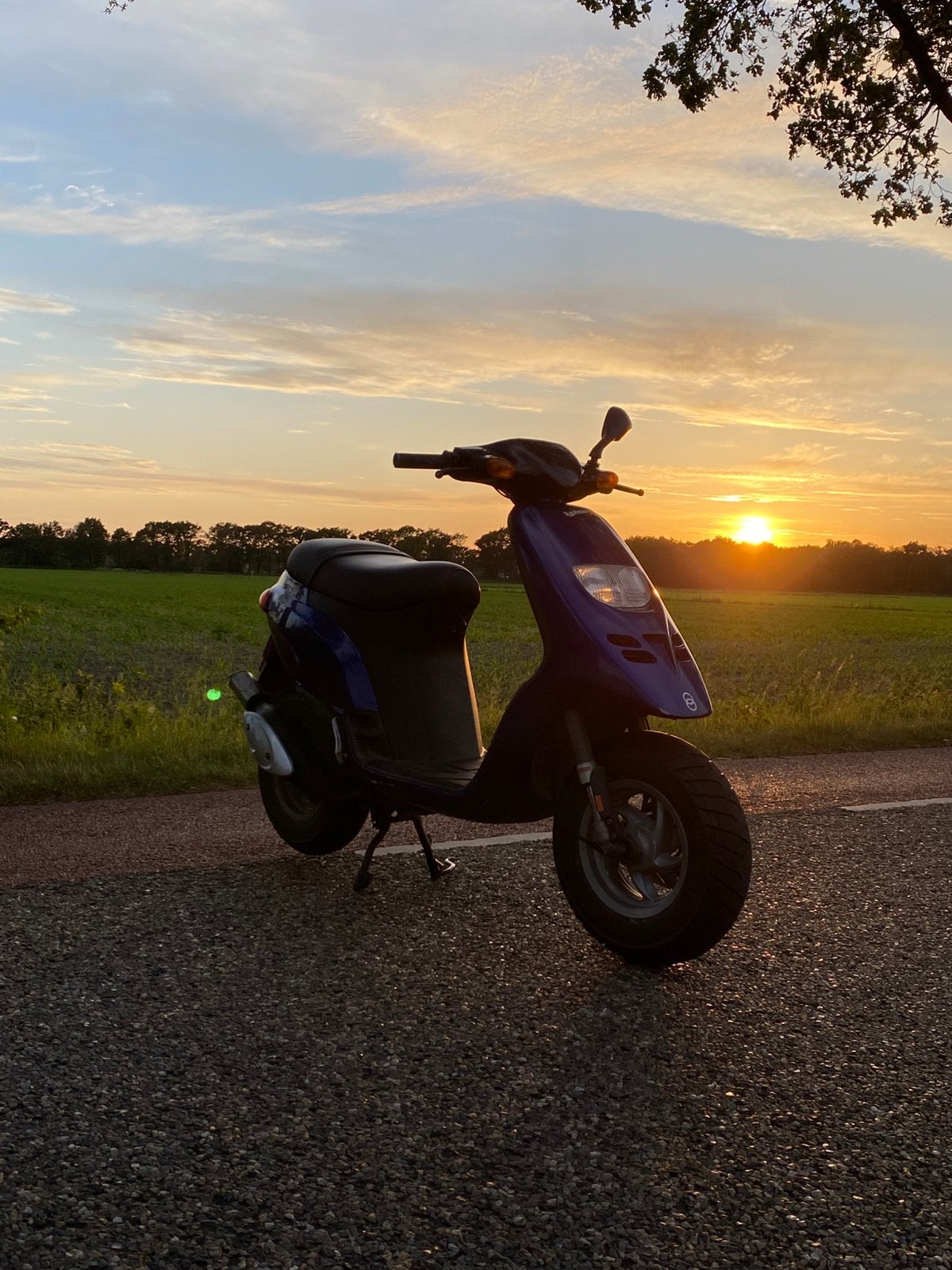 Gilera typhoon 70cc, Fietsen en Brommers, Scooters | Overige merken, Zo goed als nieuw, Tweetakt, Ophalen
