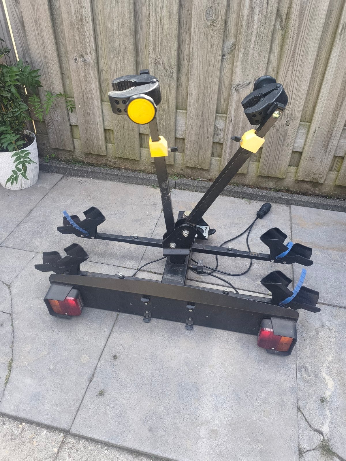 Spin fiets drager, Ophalen, Gebruikt, Trekhaakdrager