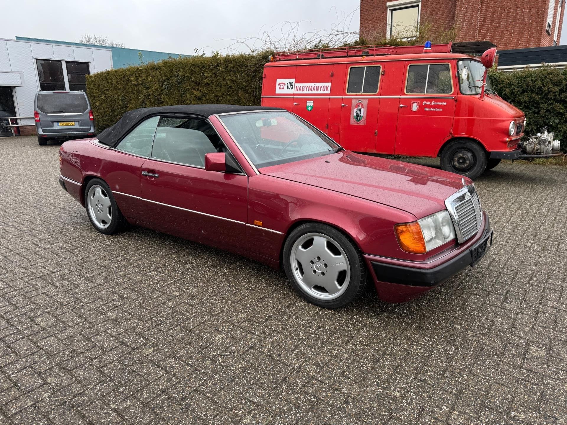 Mercedes-Benz W124 Cabrio 300 CE-24 Automaat / 1993 / Aircon, foto 2