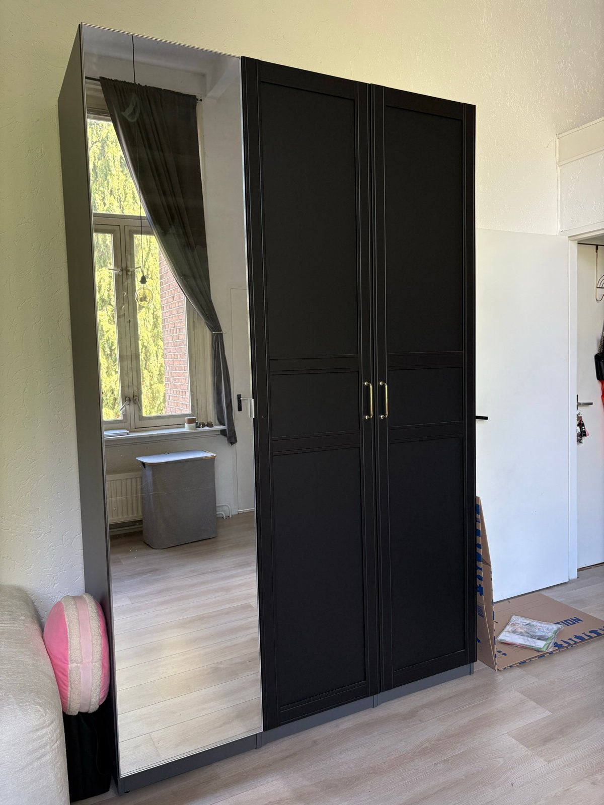 IKEA Pax kast 150x236 met spiegel en deuren, Huis en Inrichting, Kasten | Kledingkasten, Ophalen, 100 tot 150 cm, 200 cm of meer