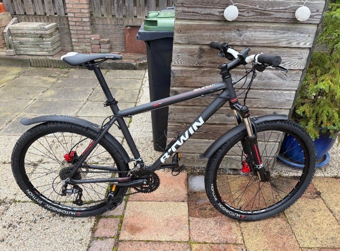 B'Twin Rockrider 520 Mountainbike 26 inch, Fietsen en Brommers, Hardtail, Zo goed als nieuw, Schijfrem, Ophalen